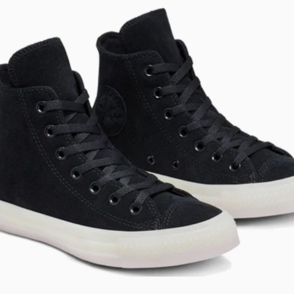 NIB Converse Chuck Taylor All Star Suede Black White